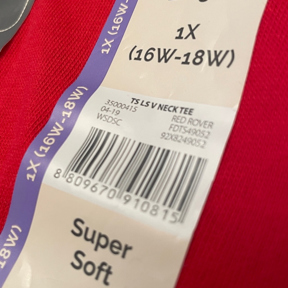 NWT terra & sky Red Long Sleeve & Long Length V Neckline Tee Top 1X (16W-18W) - Picture 10 of 10